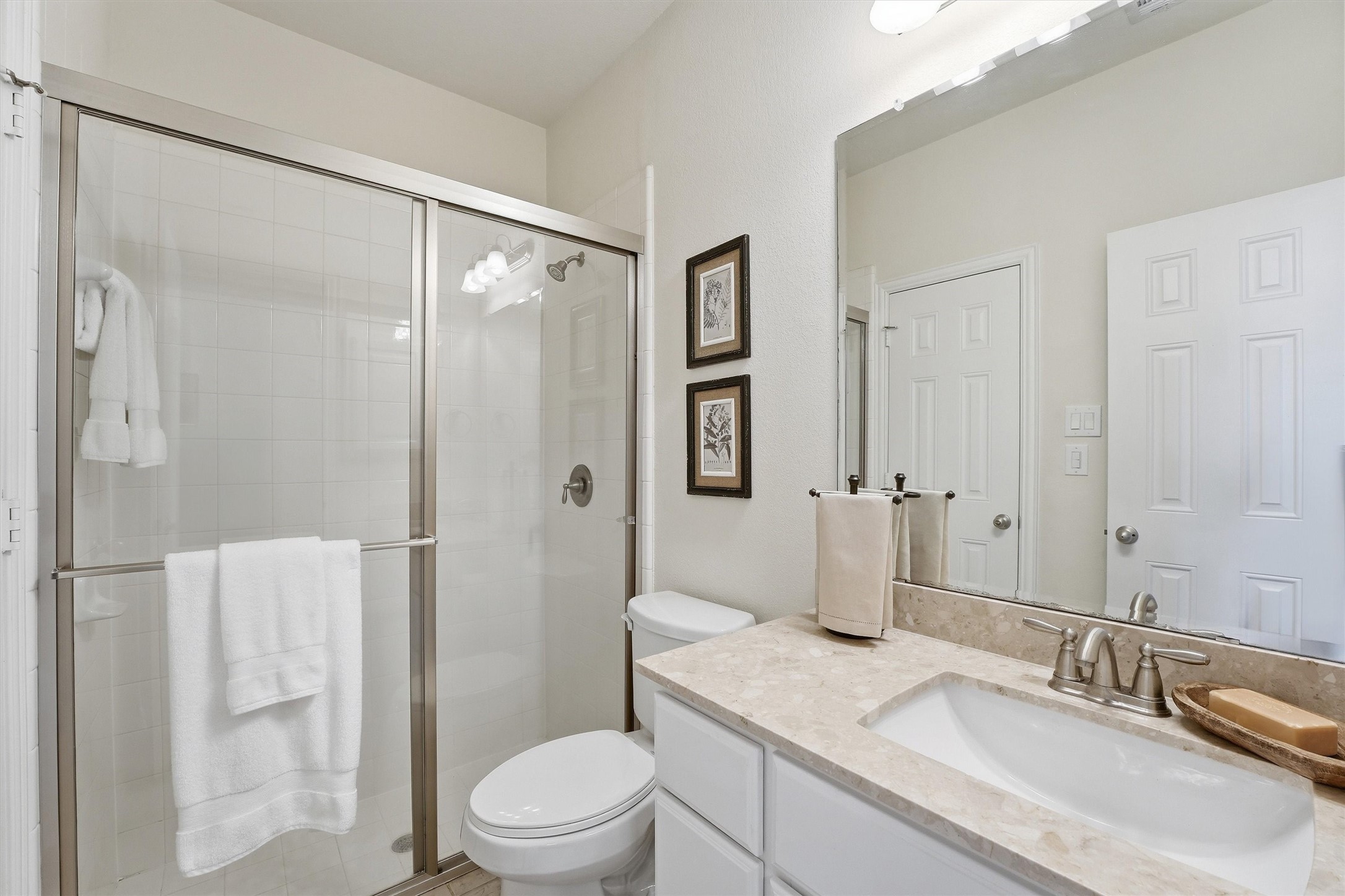27118 Cross Pointe Court Fulshear, TX 77441 - Photo 14 of 40 Jack & Jill bathroom joins two of the secondary bedrooms on the 1st floor