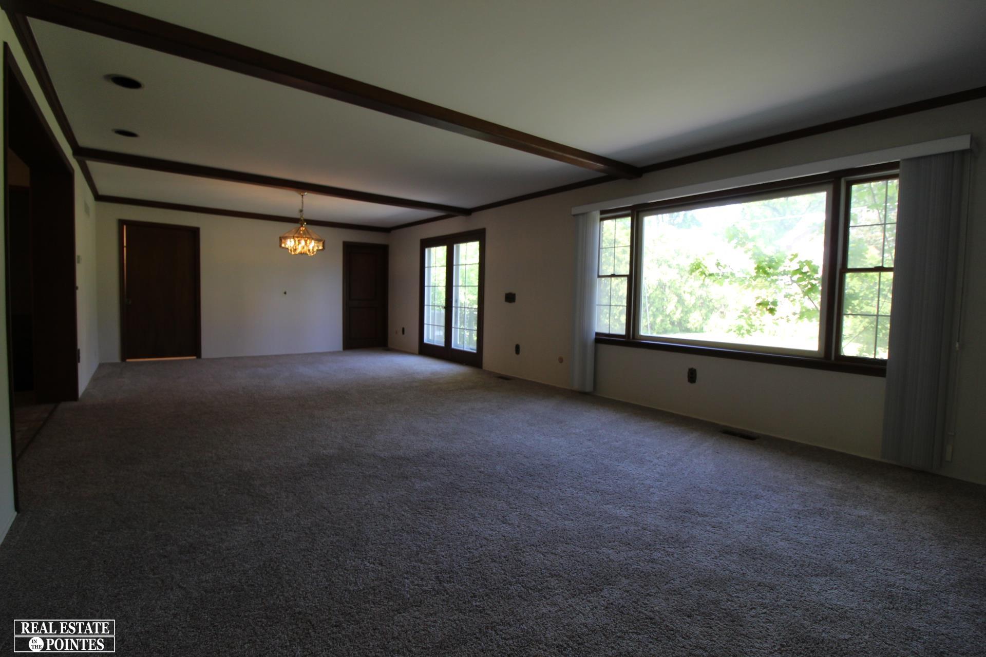 1320 Devonshire Road Grosse Pointe Park, MI 48230 - Photo 15 of 57