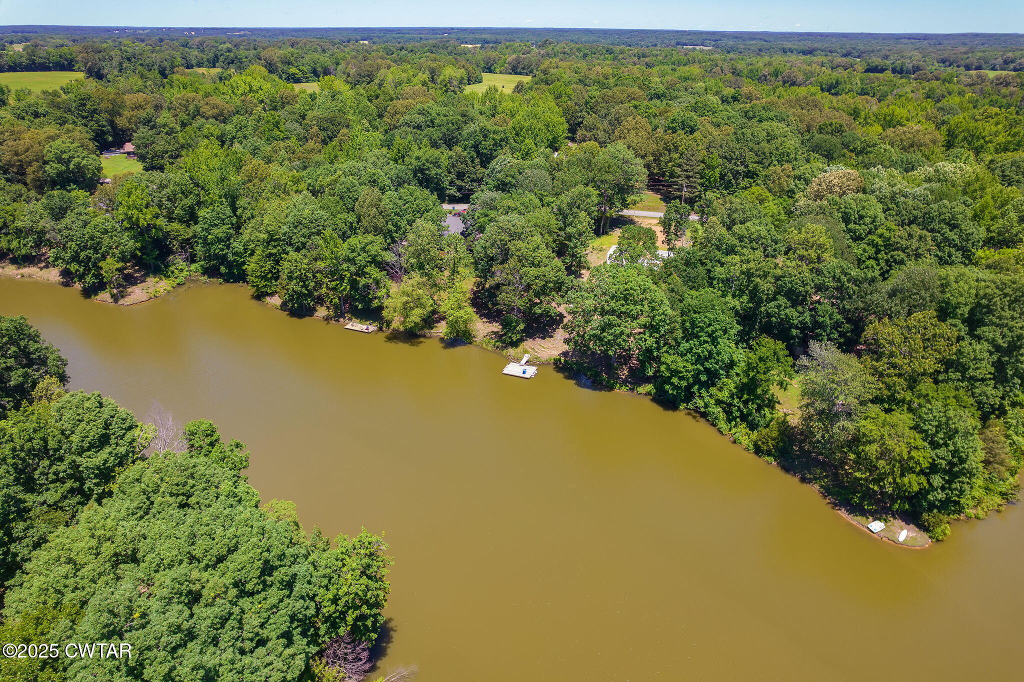 64 Lake Hayes Estates Road Trenton, TN 38382 - Photo 18 of 25 an aerial view of ocean with green space