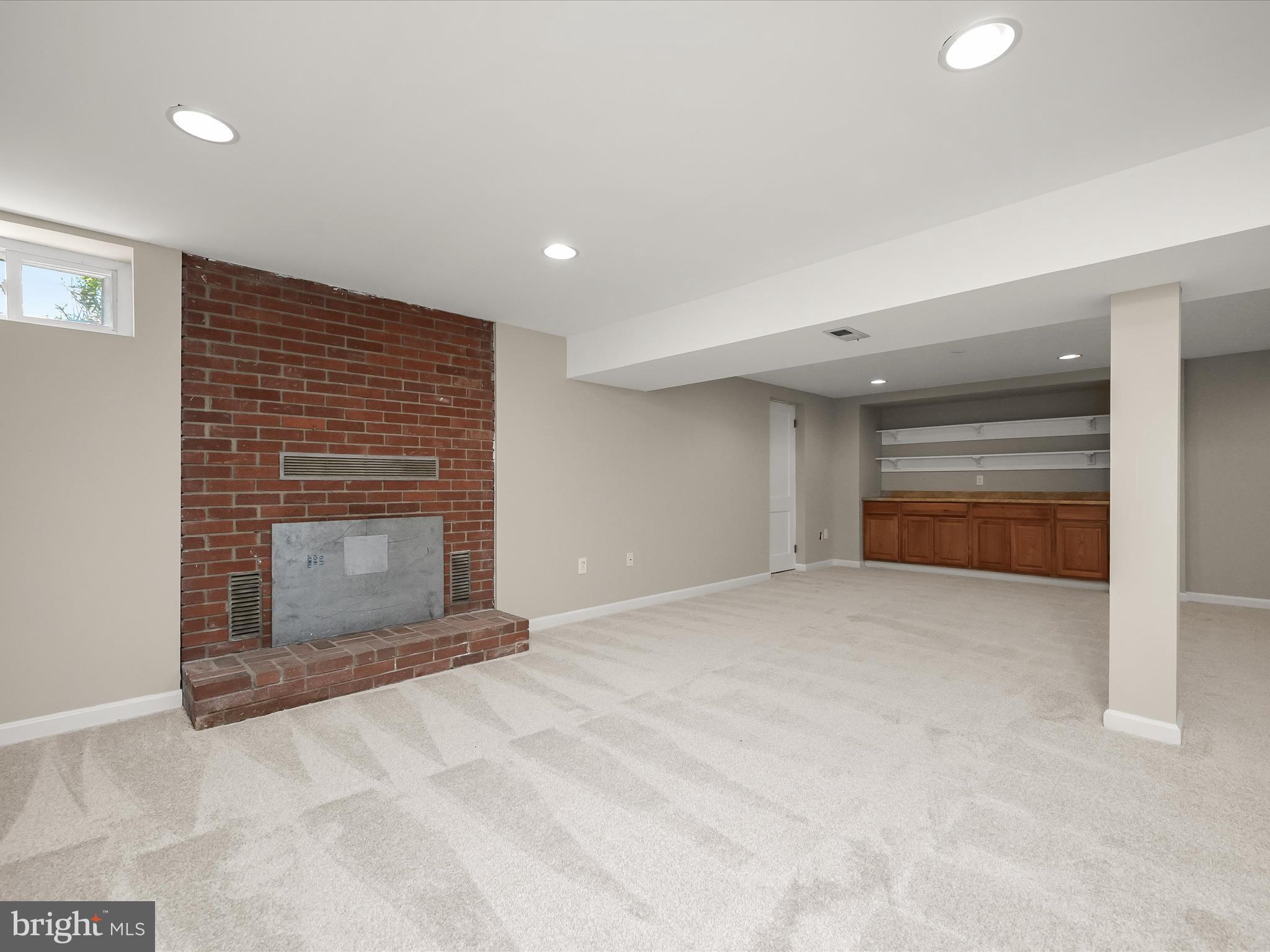 5922 Ridge Road Mount Airy, MD 21771 - Photo 39 of 63 Family Room