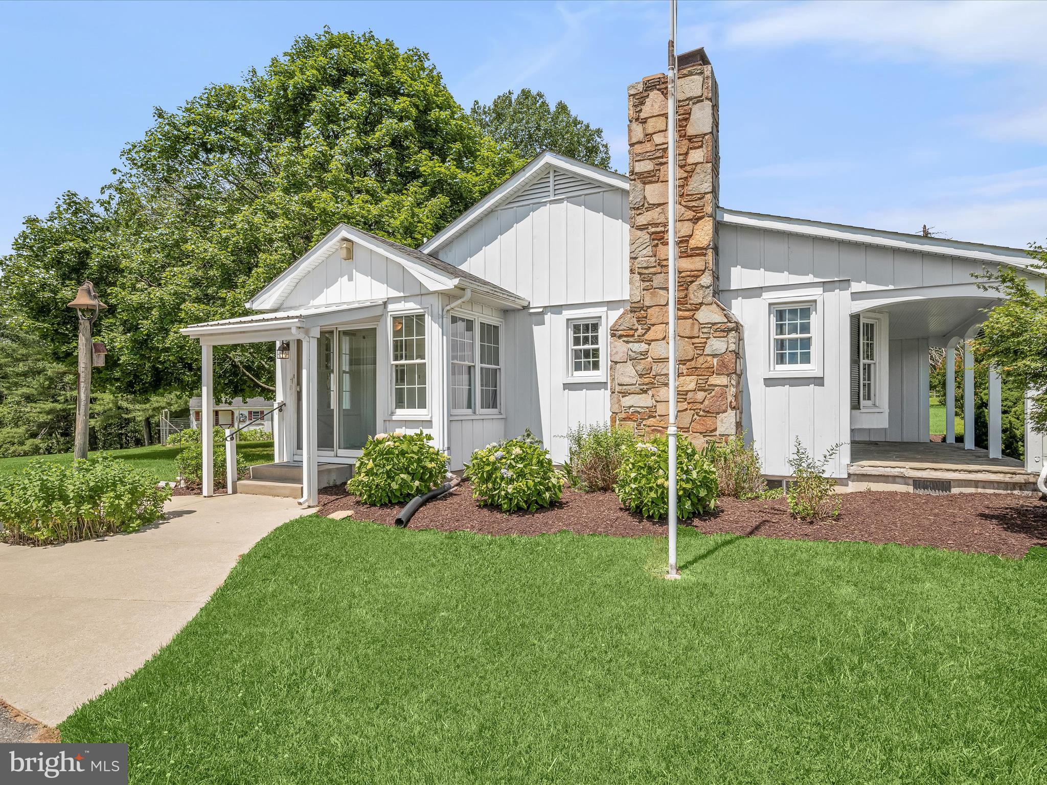 5922 Ridge Road Mount Airy, MD 21771 - Photo 43 of 63 Side Entrance