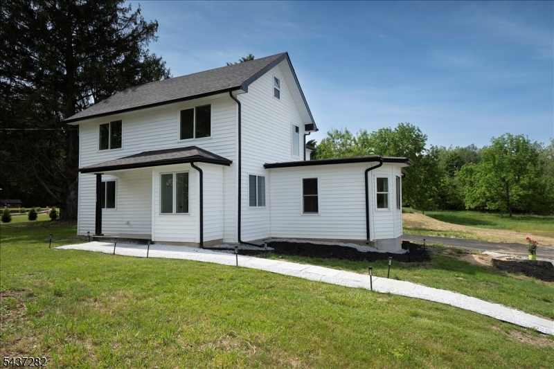 129 Owens Station Road Vernon, NJ 07461 - Photo 2 of 33