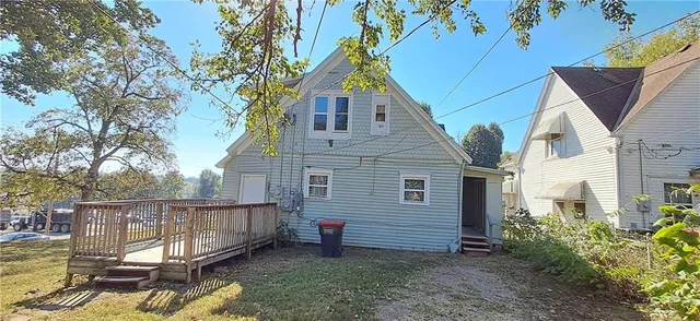 $725 | 2319 Charles Street, Unit 1/2, St. Joseph, MO 64501