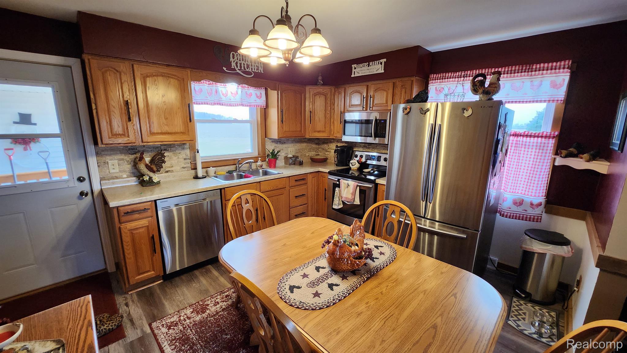 12311 Potter Road Flushing, MI 48433 - Photo 10 of 53 Gallery Image 10