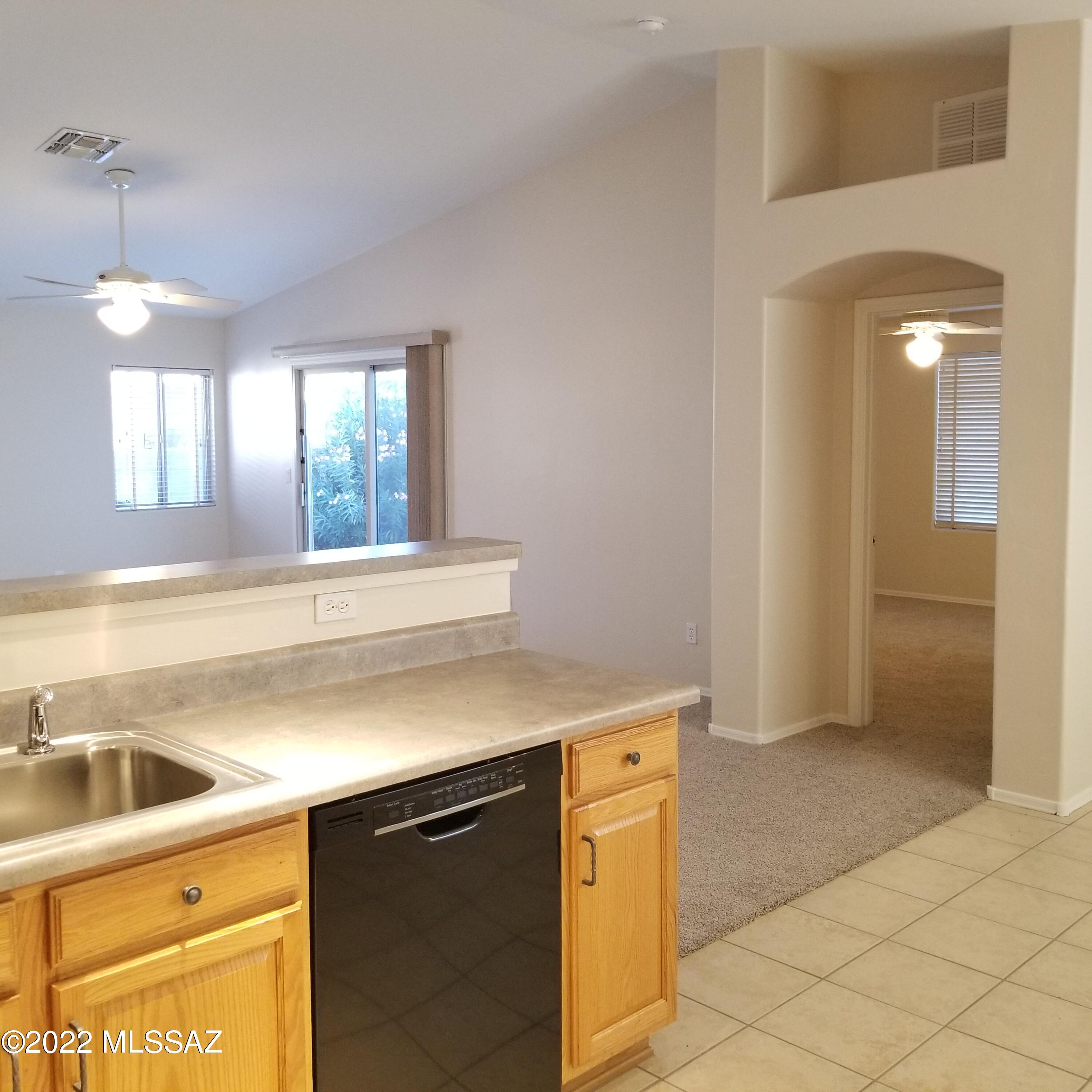 8281 South Bainbridge Road Tucson, AZ 85747 - Photo 8 of 19 Gallery Image 8