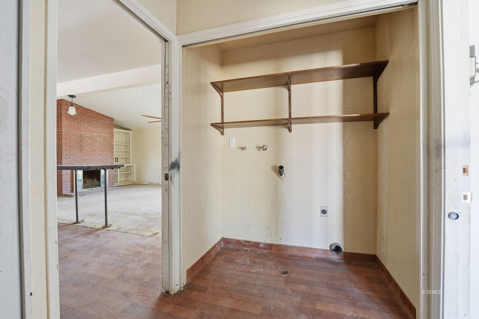 1749 Valley View Drive Ridgecrest, CA 93555 - Photo 19 of 26 Gallery Image 19