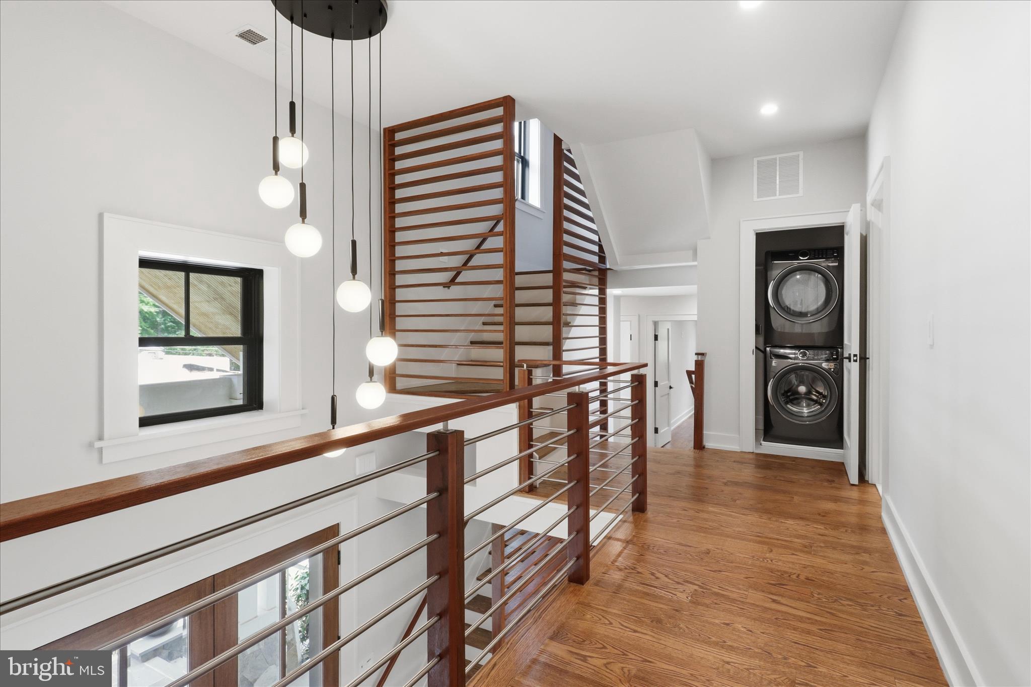 5921 Chesterbrook Road McLean, VA 22101 - Photo 27 of 87 Upper level hallway