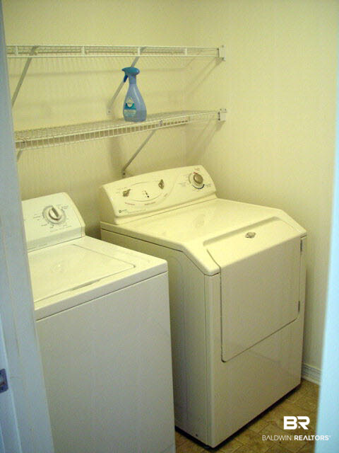 16752 Sugar Loop Foley, AL 36535 - Photo 11 of 34 Laundry