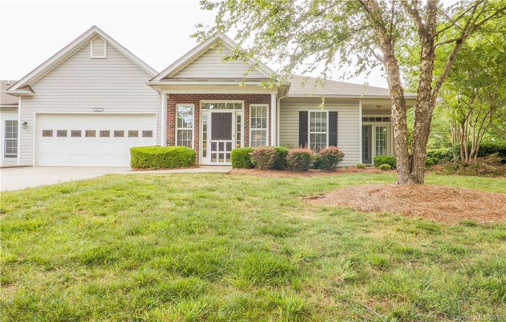 16627 Timber Crossing Road, Unit 16627 Charlotte, NC 28213 - Photo 1 of 16 Gallery Image 1