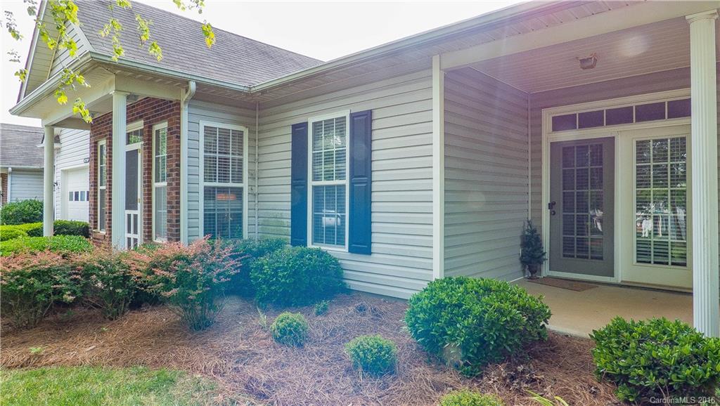 16627 Timber Crossing Road, Unit 16627 Charlotte, NC 28213 - Photo 15 of 16 Gallery Image 15