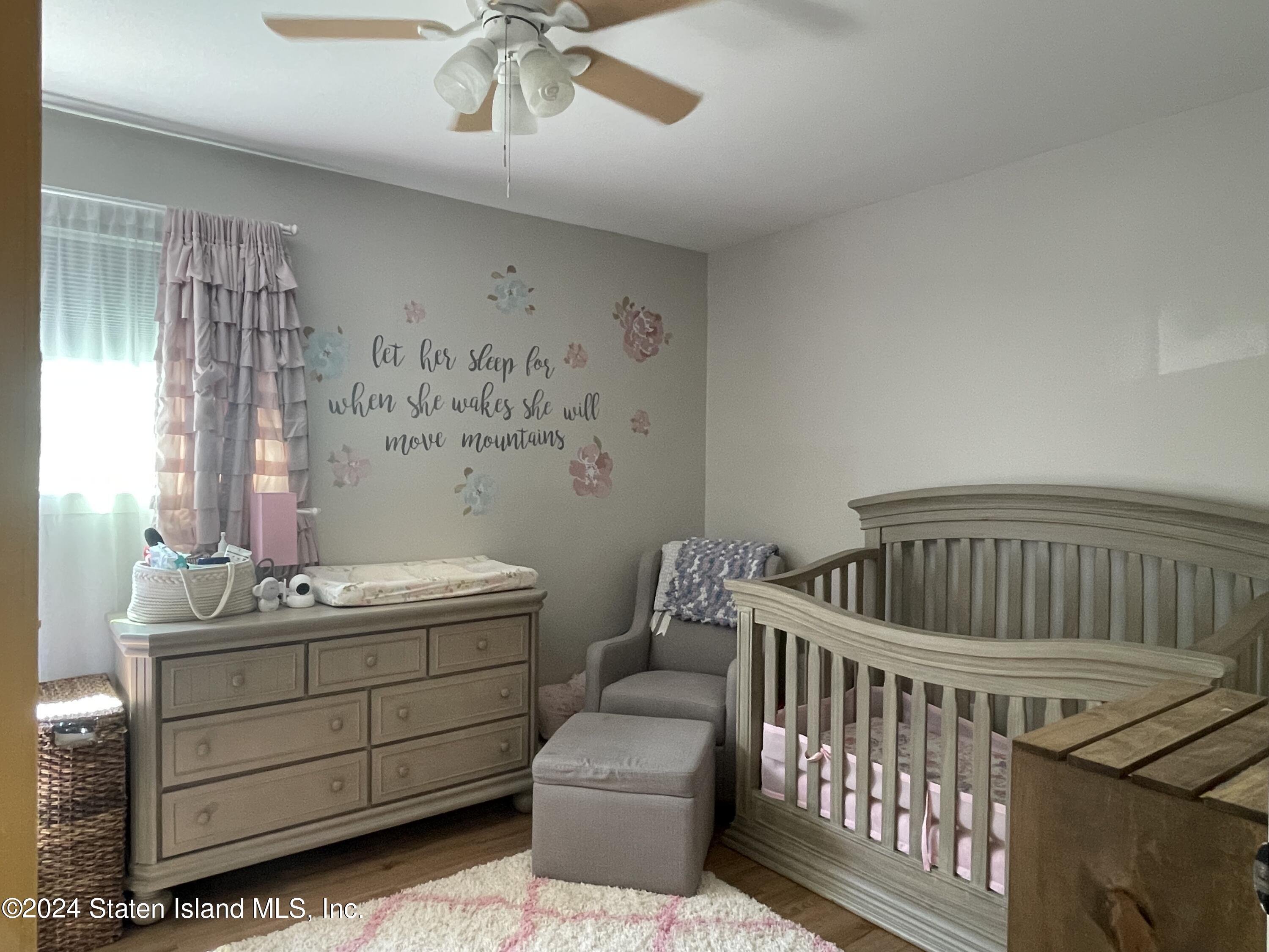 983 West Fingerboard Road Staten Island, NY 10304 - Photo 17 of 30 Bedroom