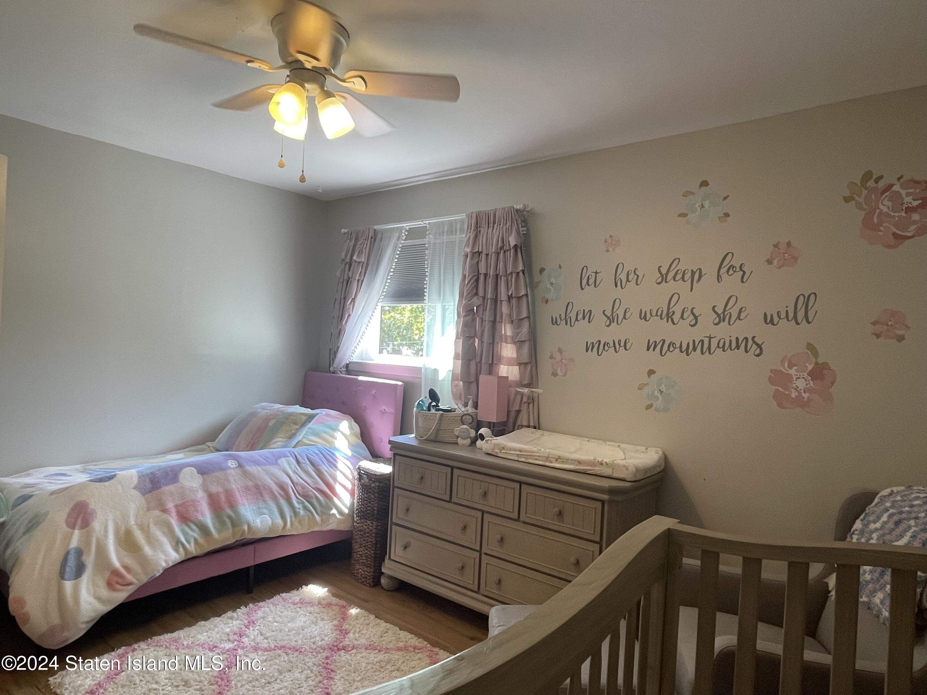 983 West Fingerboard Road Staten Island, NY 10304 - Photo 19 of 30 Bedroom