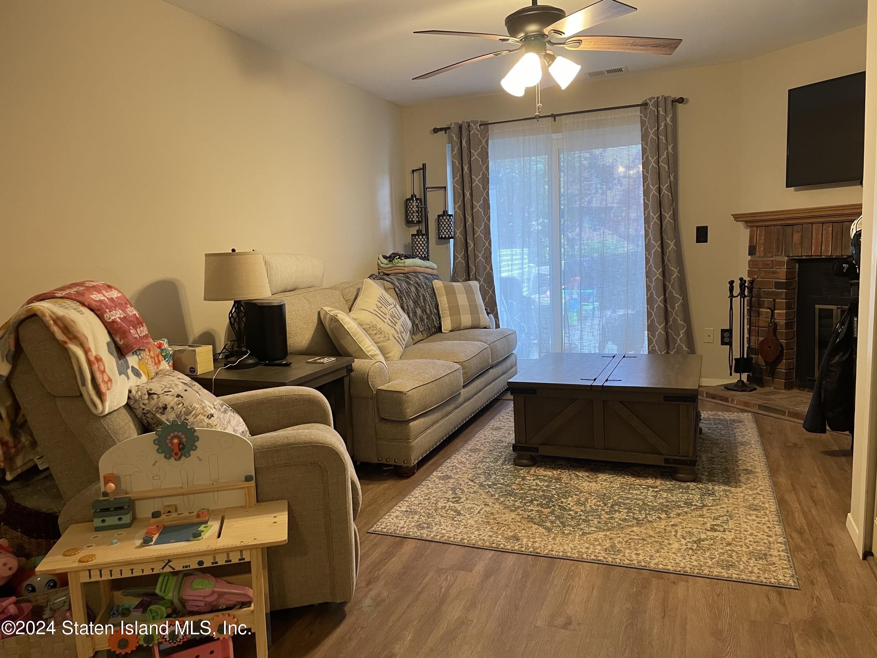 983 West Fingerboard Road Staten Island, NY 10304 - Photo 25 of 30 Basement