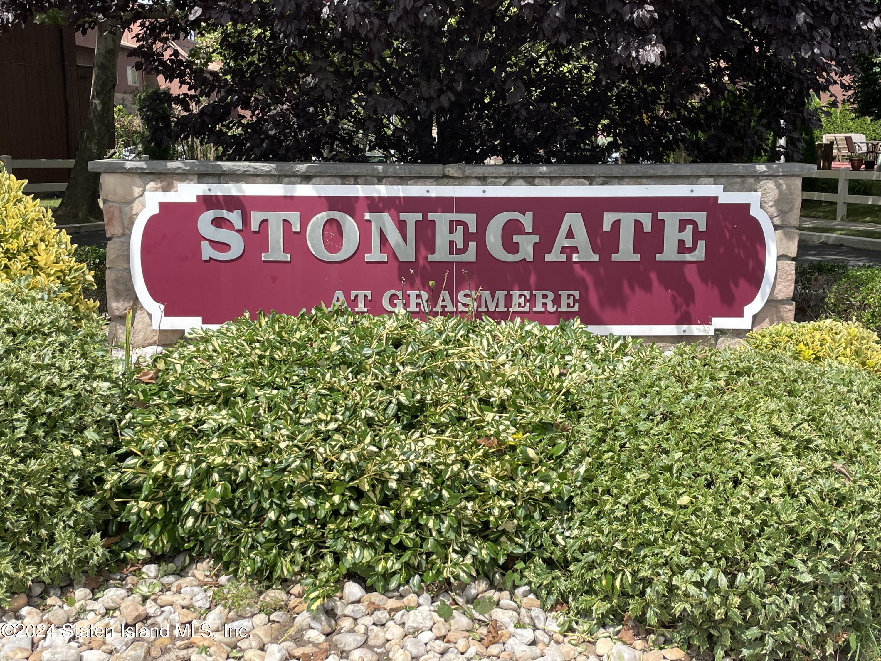 983 West Fingerboard Road Staten Island, NY 10304 - Photo 30 of 30 Stonegate at Grasmere