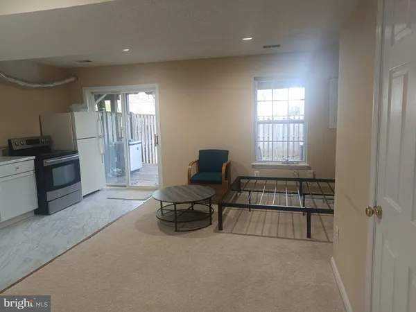 $1,300 | 5159 Race Pointe Place, Woodbridge, VA 22193