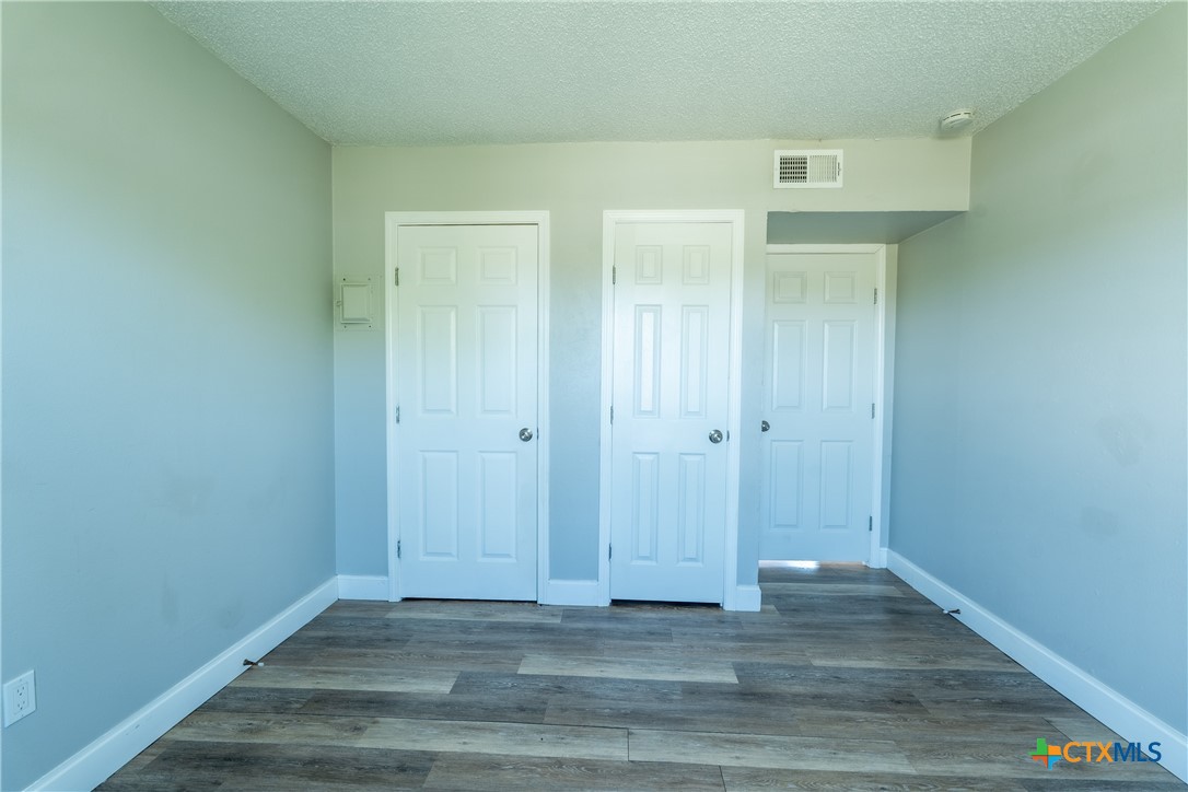 512 Sunset Lane, Unit AD Copperas Cove, TX 76522 - Photo 21 of 23 a view of an empty room