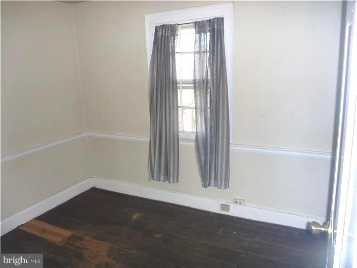 4100 Lower Road Bristol, PA 19007 - Photo 13 of 25 Bedroom 2