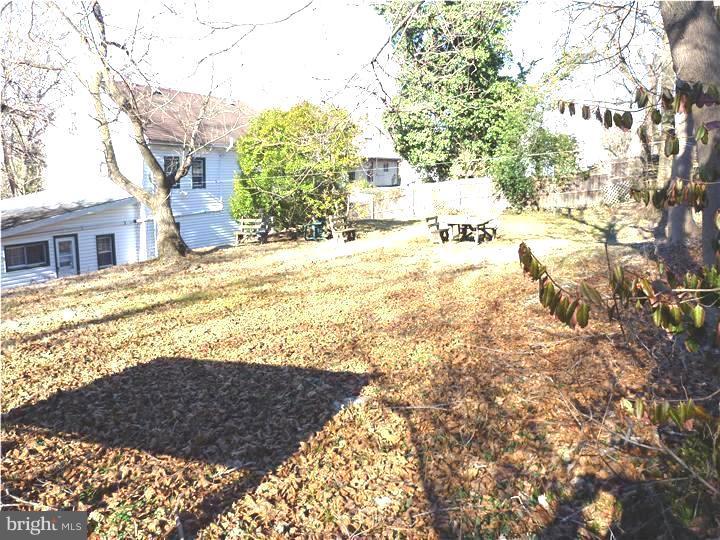 4100 Lower Road Bristol, PA 19007 - Photo 20 of 25 Exterior Back