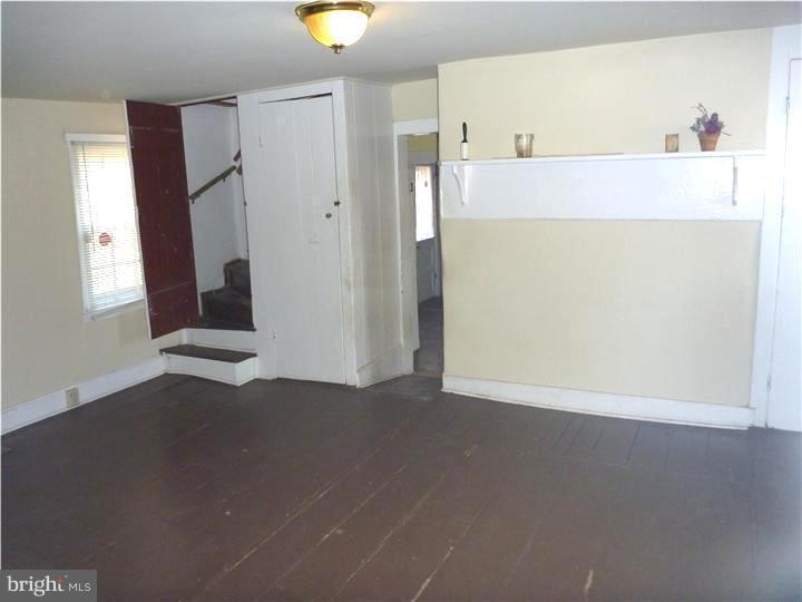 4100 Lower Road Bristol, PA 19007 - Photo 8 of 25 Dining Room