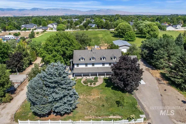 $2,250,000 | 3040 North Duane Drive, Meridian, ID 83646