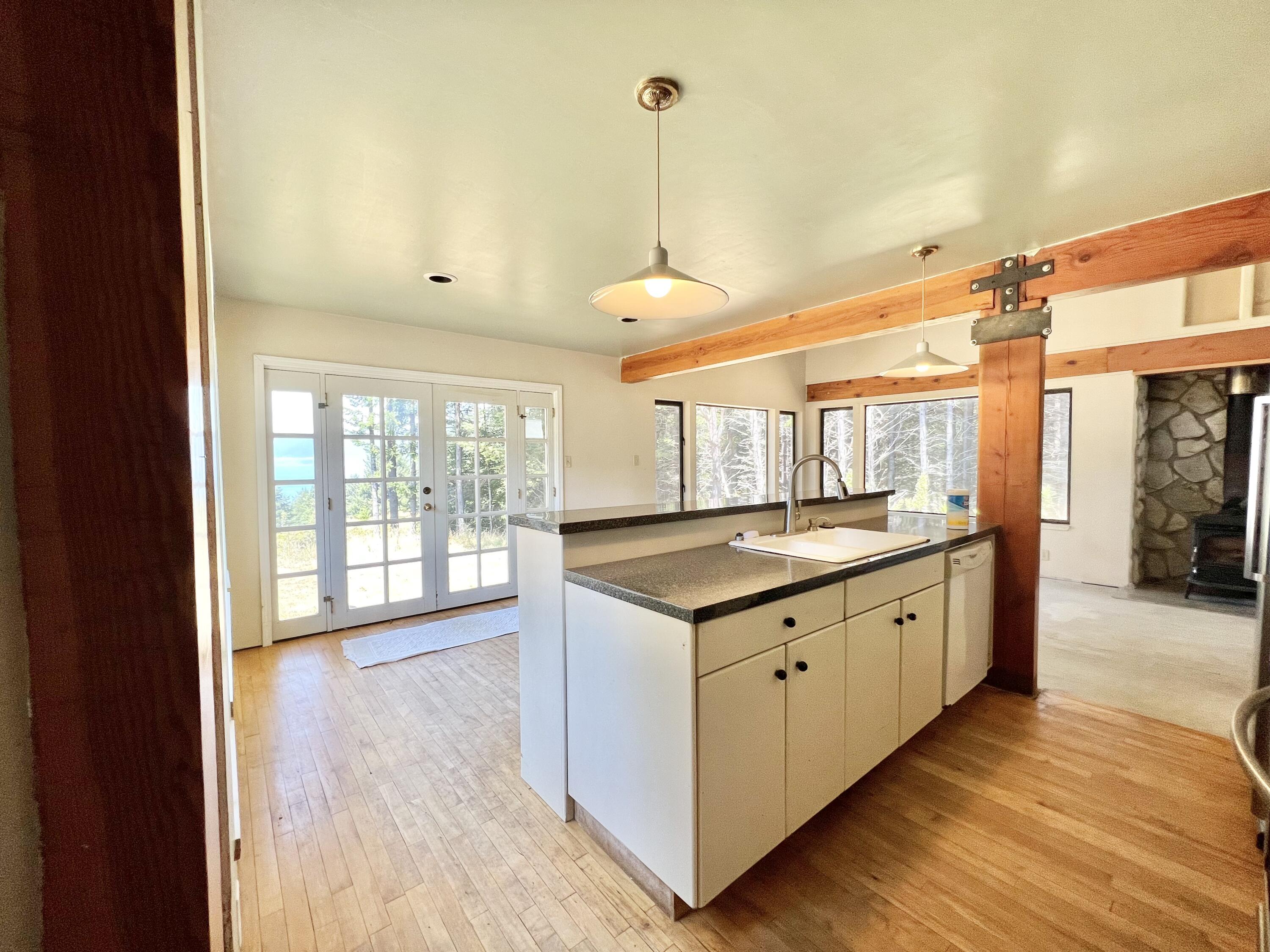 955 Spring Road Whitethorn, CA 95589 - Photo 43 of 74
