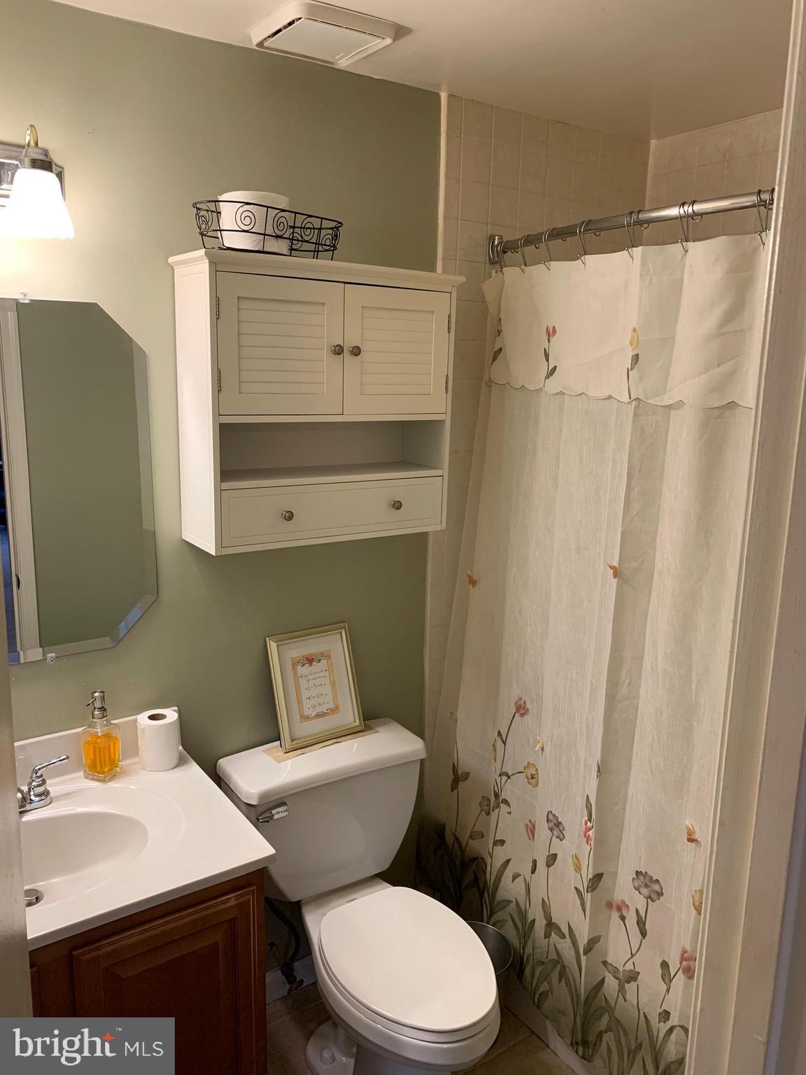 10837 Amherst Avenue, Unit D Silver Spring, MD 20902 - Photo 22 of 24 Gallery Image 22