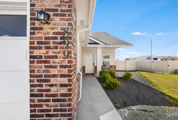 $750,000 | 893-899 Shadowleaf Avenue, Twin Falls, ID 83301