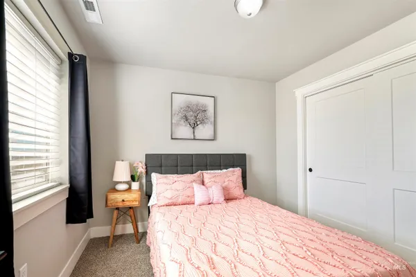 $750,000 | 893-899 Shadowleaf Avenue, Twin Falls, ID 83301