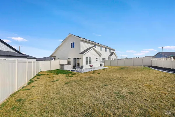 $750,000 | 893-899 Shadowleaf Avenue, Twin Falls, ID 83301