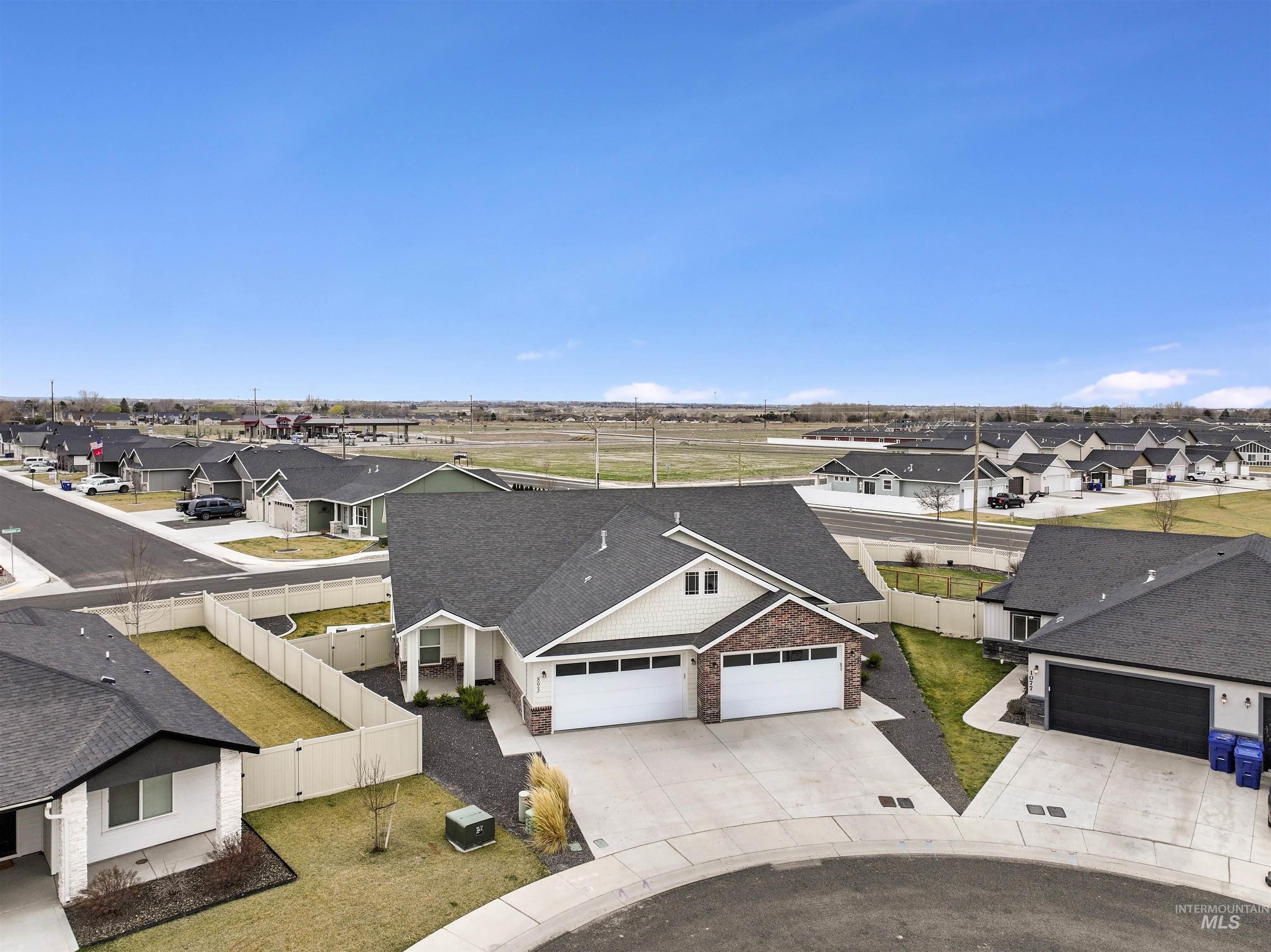 893-899 Shadowleaf Avenue Twin Falls, ID 83301 - Photo 48 of 50 Aerial perspective of suburban area