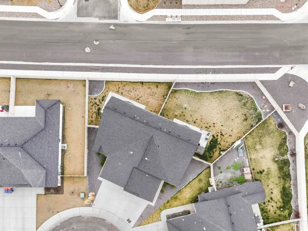 $750,000 | 893-899 Shadowleaf Avenue, Twin Falls, ID 83301