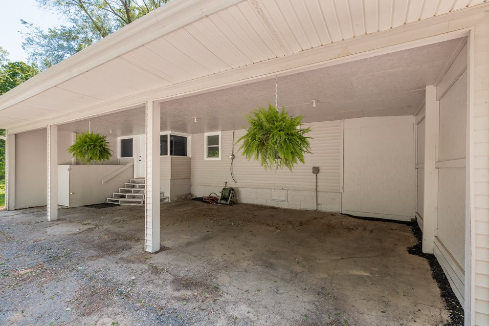 4529 Root Station Road Jackson, MI 49201 - Photo 3 of 41 Photo 3