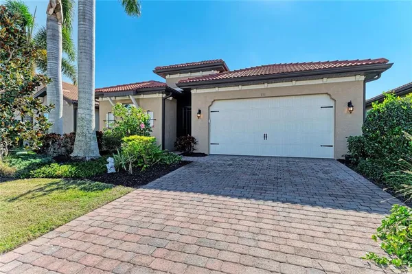 $524,900 | 131 Maraviya Boulevard, Nokomis, FL 34275