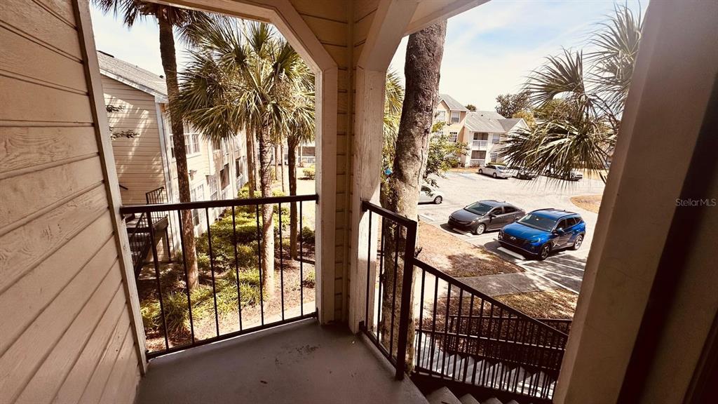 1087 South Hiawassee Road, Unit 422 Orlando, FL 32835 - Photo 16 of 17 a view of a balcony