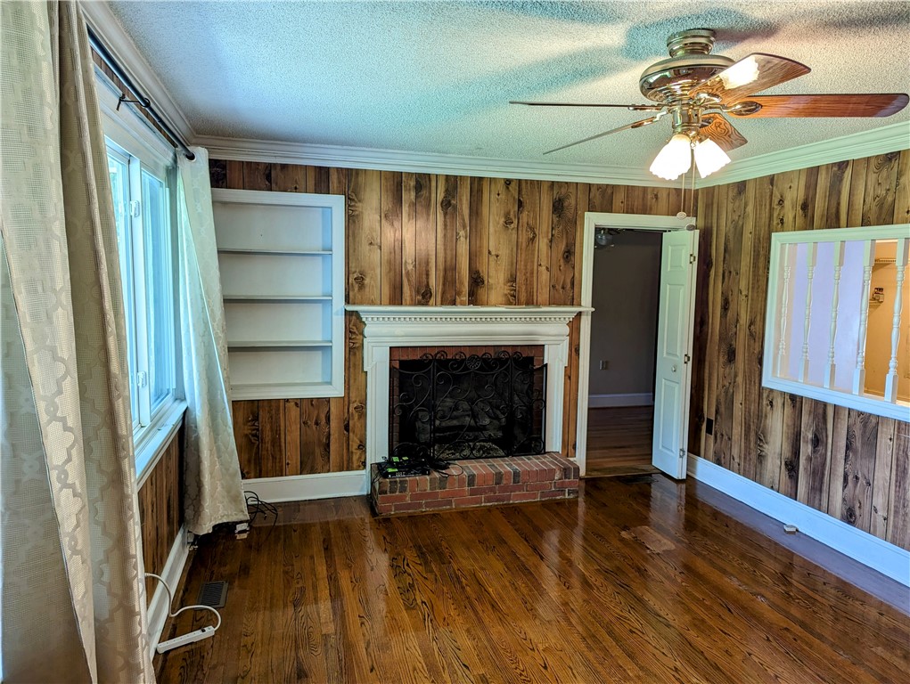 320 Walker Road Anderson, SC 29621 - Photo 3 of 29
