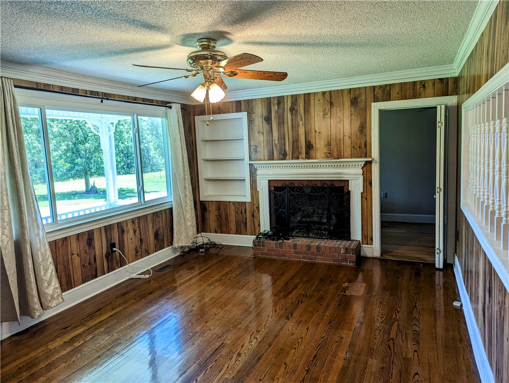320 Walker Road Anderson, SC 29621 - Photo 4 of 29