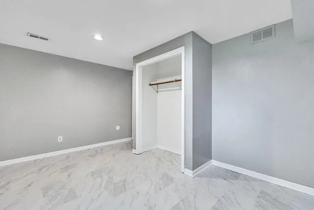 $370,000 | 3706 Wheatridge Drive, St. Joseph, MO 64506