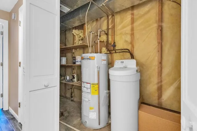 $370,000 | 3706 Wheatridge Drive, St. Joseph, MO 64506