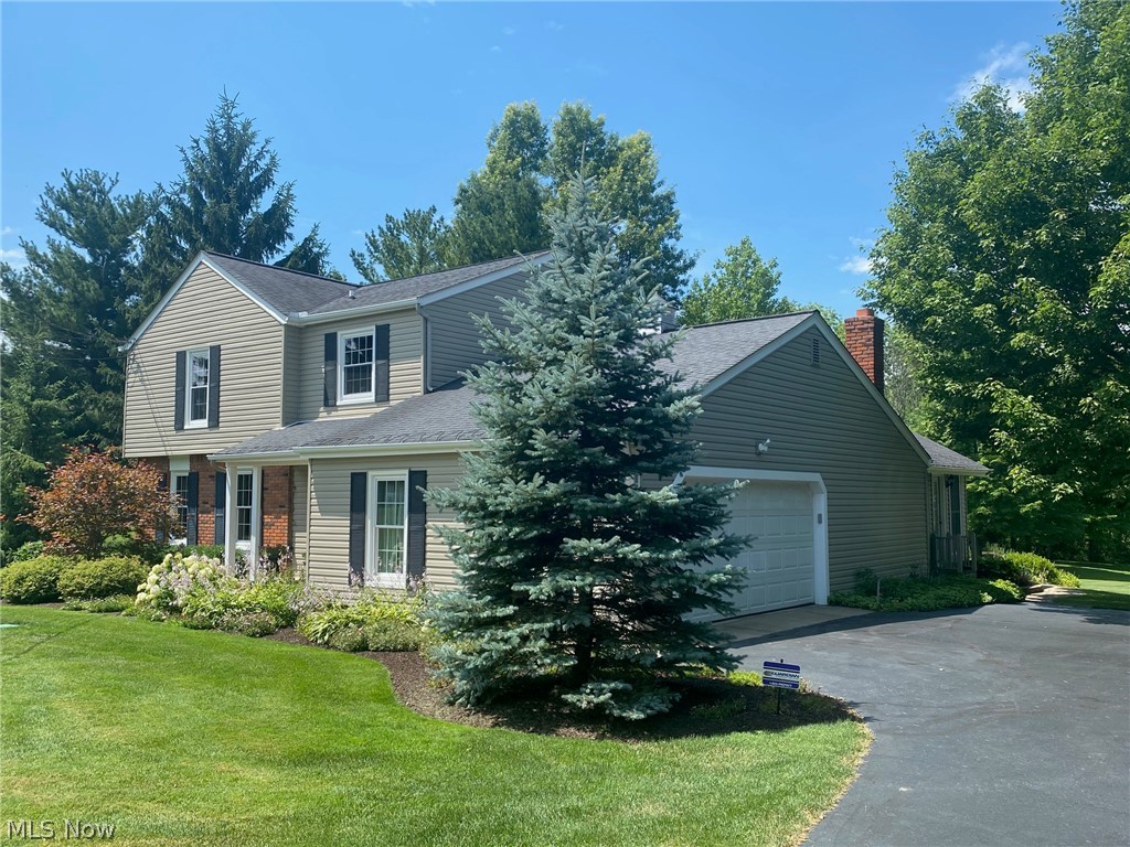 13384 Auburn Road Chardon, OH 44024 - Photo 2 of 34