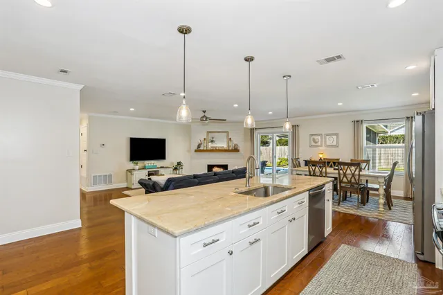 $499,900 | 2832 Venetian Garden, Gulf Breeze, FL 32563