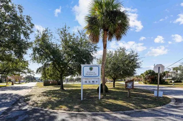 $499,900 | 2832 Venetian Garden, Gulf Breeze, FL 32563