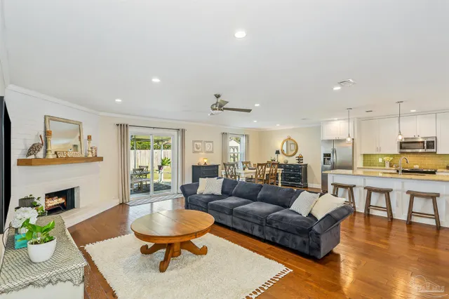 $499,900 | 2832 Venetian Garden, Gulf Breeze, FL 32563