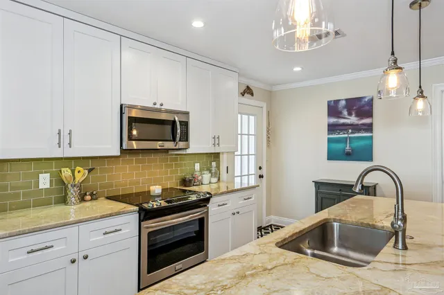 $499,900 | 2832 Venetian Garden, Gulf Breeze, FL 32563