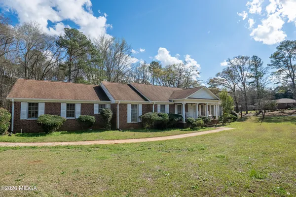 $320,000 | 15 Mornside Drive, Forsyth, GA 31029