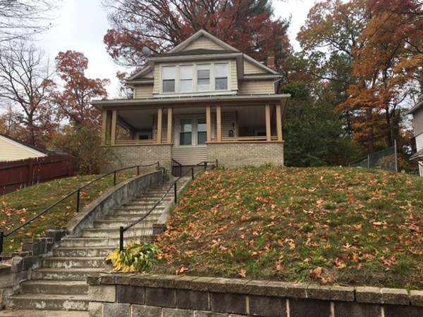 752-754 Alden Street Springfield, MA 01109 - Photo 1 of 2 Gallery Image 1