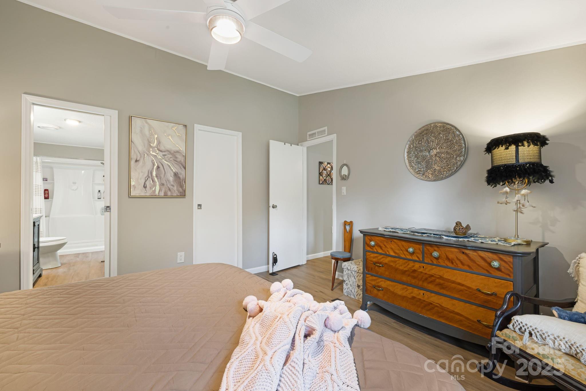 20 Timbers Edge Lane Fairview, NC 28730 - Photo 15 of 33