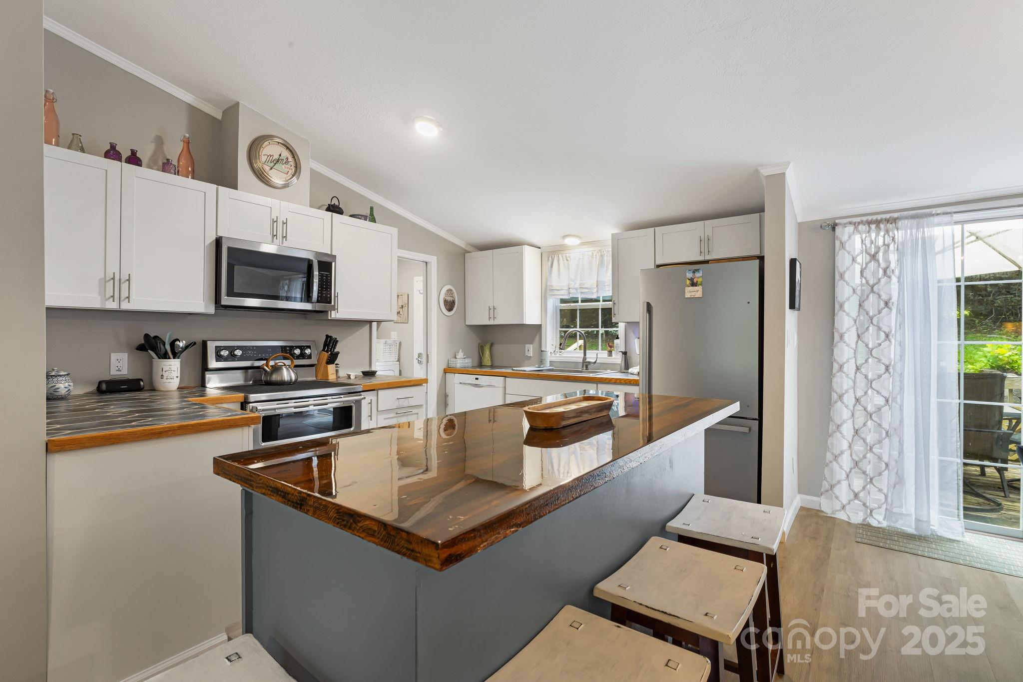 20 Timbers Edge Lane Fairview, NC 28730 - Photo 9 of 33