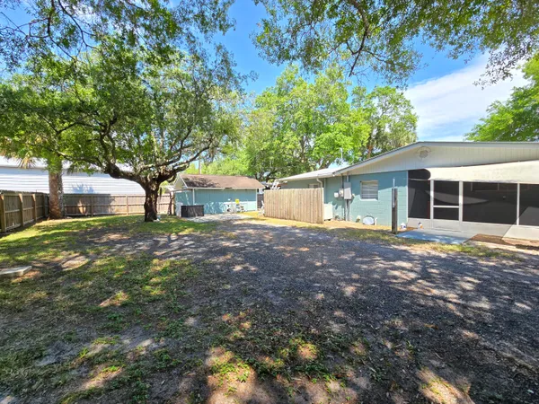 $2,500 | 330 Barraclough Street, Fort Pierce, FL 34982
