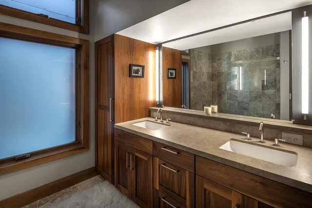 $5,150,000 | 8750 Breakers Court, Truckee, CA 96161