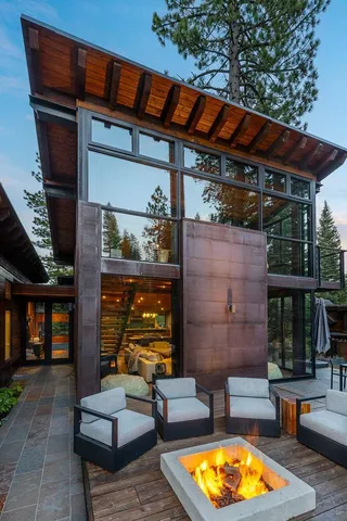 $5,150,000 | 8750 Breakers Court, Truckee, CA 96161